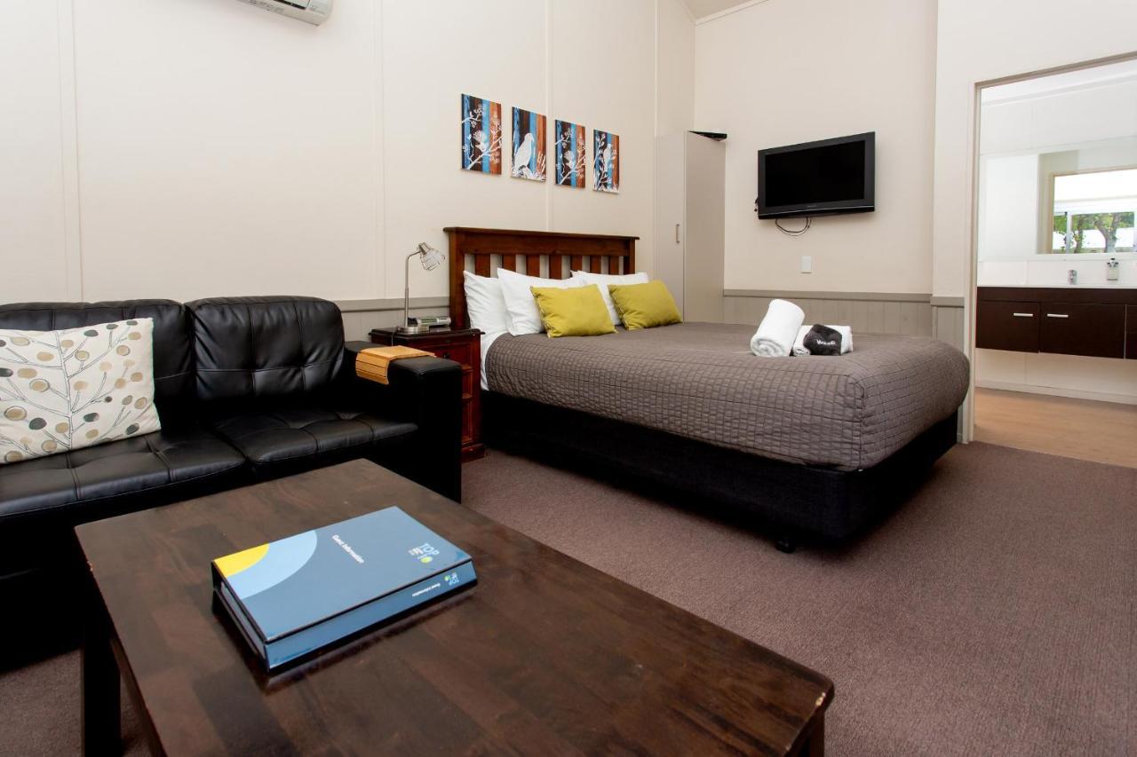 Queenstown Top 10 Holiday Park Екстер'єр фото