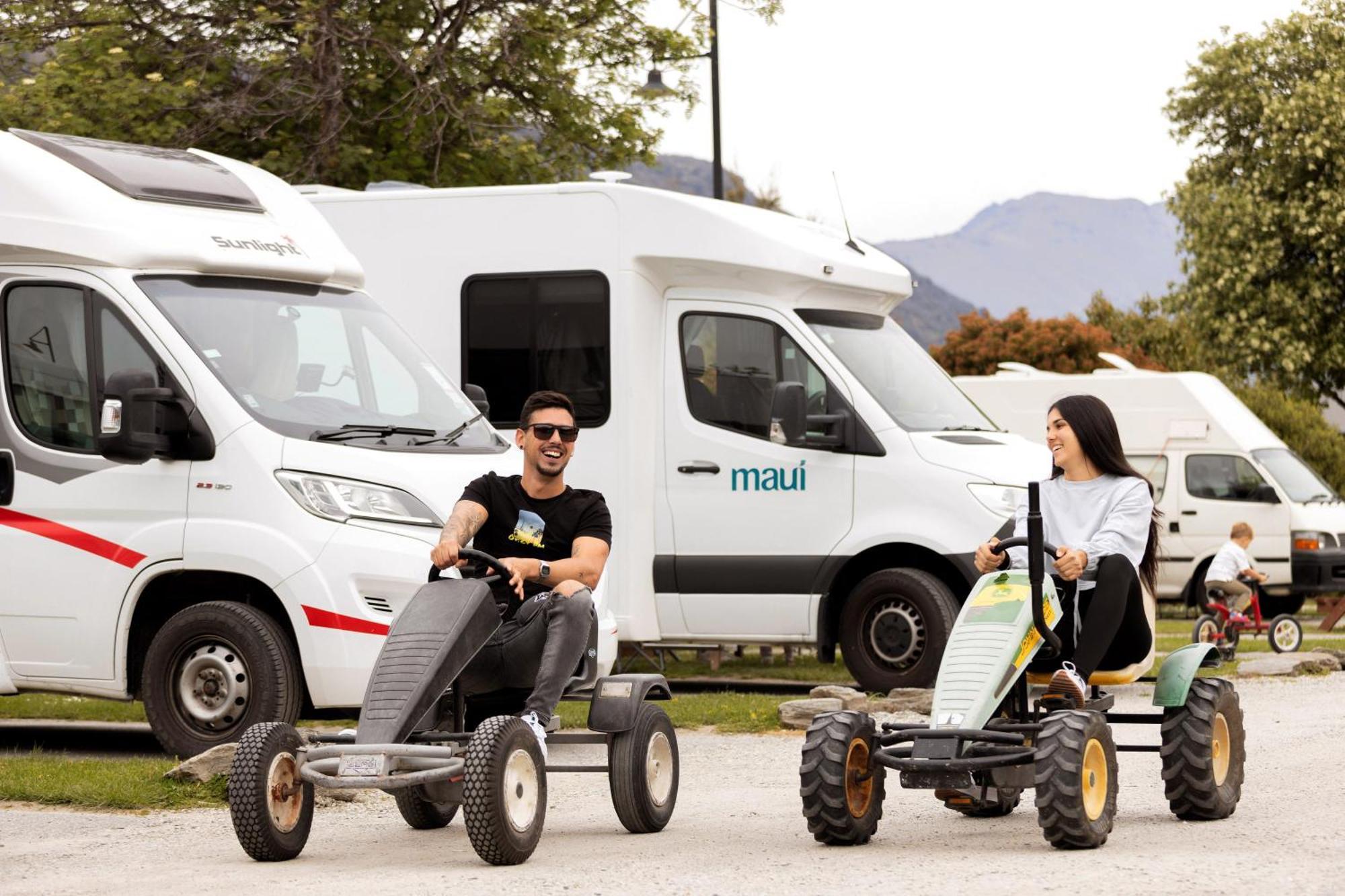 Queenstown Top 10 Holiday Park Екстер'єр фото