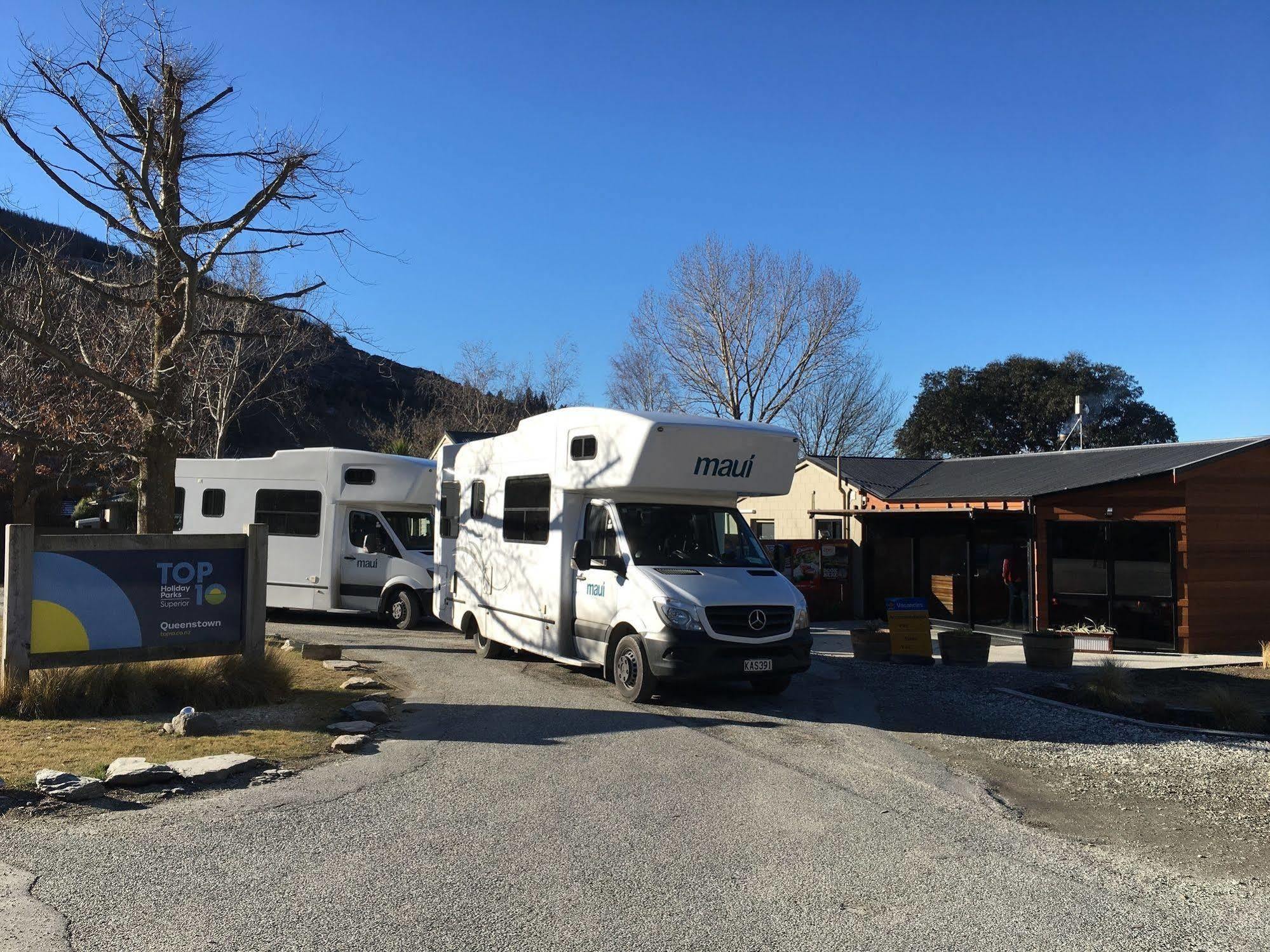 Queenstown Top 10 Holiday Park Екстер'єр фото