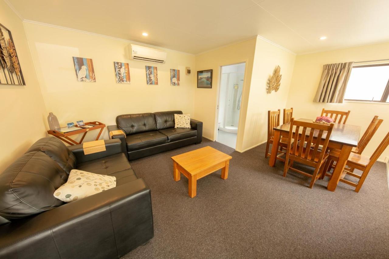 Queenstown Top 10 Holiday Park Екстер'єр фото